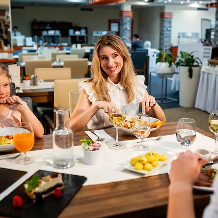 Hotel Hotel Bešeňová 3*