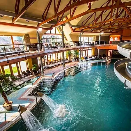 Hotel Hotel Bešeňová 3*