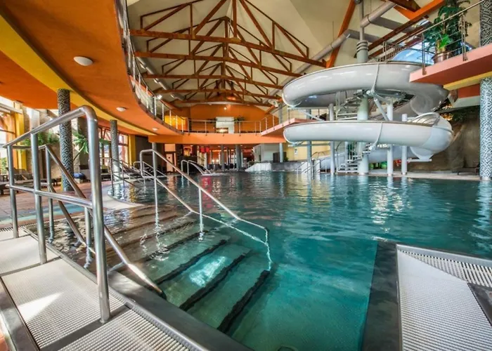 Szálloda Hotel Besenova Bešeňová